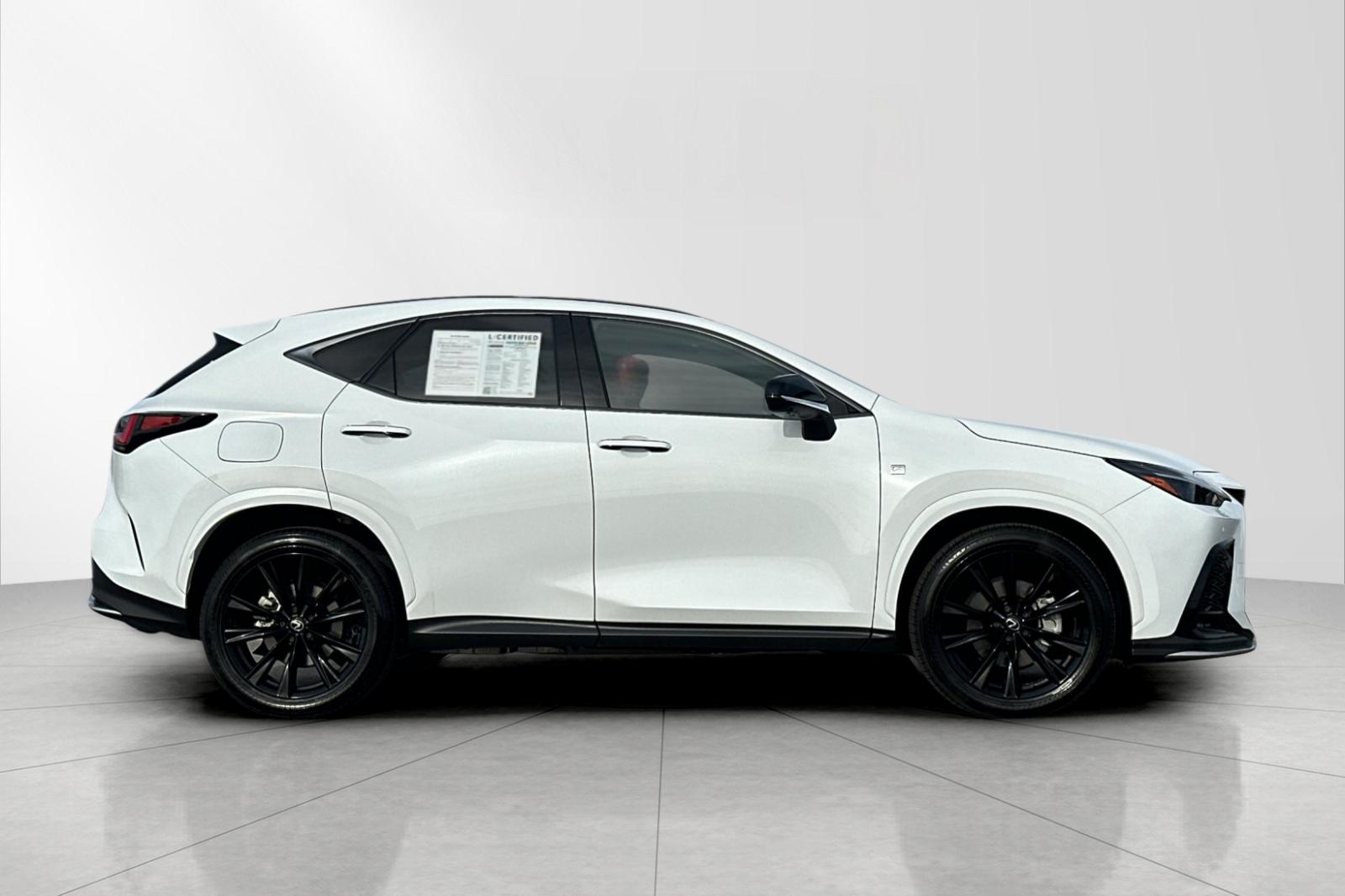 2024 Lexus NX PHEV 450h+ - Photo 7