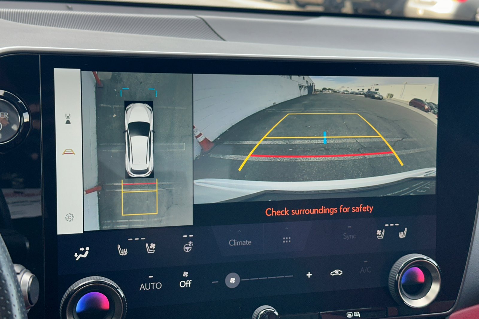 2024 Lexus NX PHEV 450h+ - Photo 19