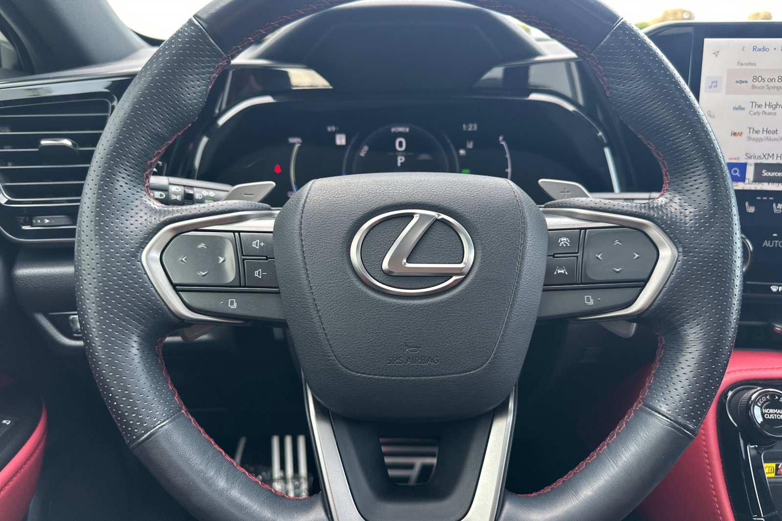 2024 Lexus NX PHEV 450h+ - Photo 23