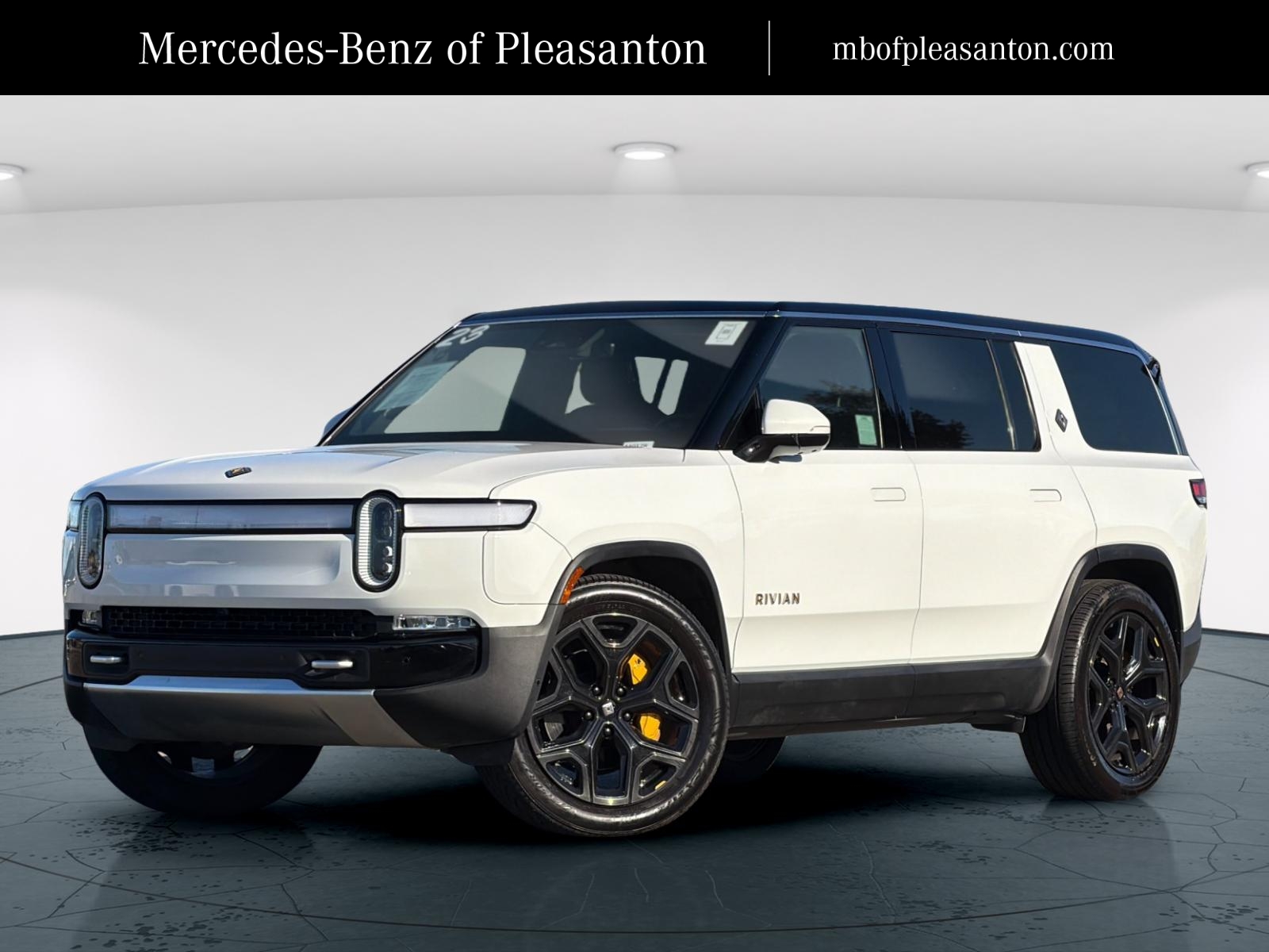 2023 Rivian R1S Adventure
