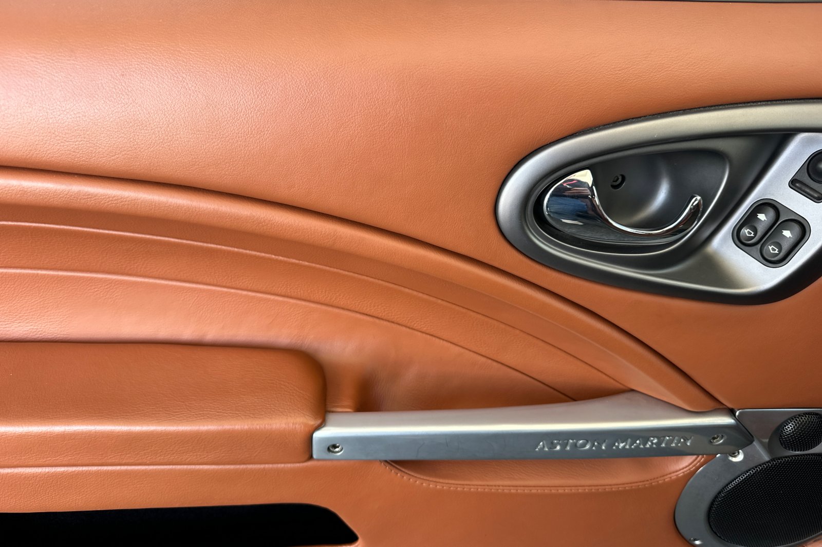 2004 Aston Martin Vanquish Base - Photo 12