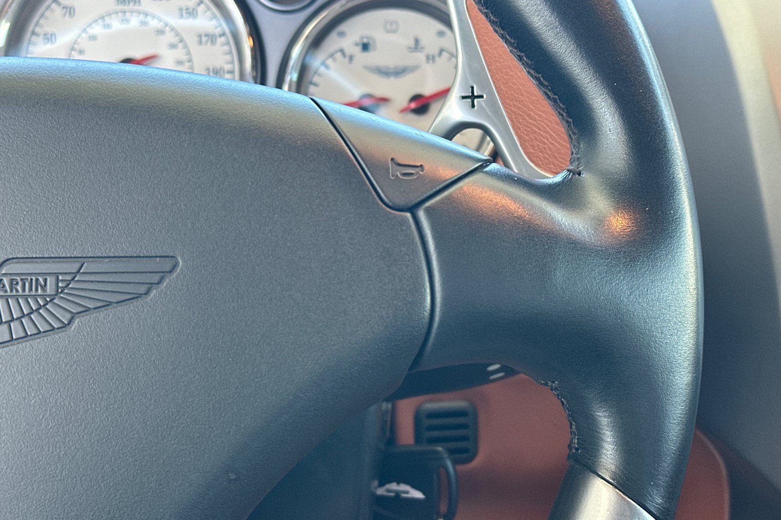 2004 Aston Martin Vanquish Base - Photo 25