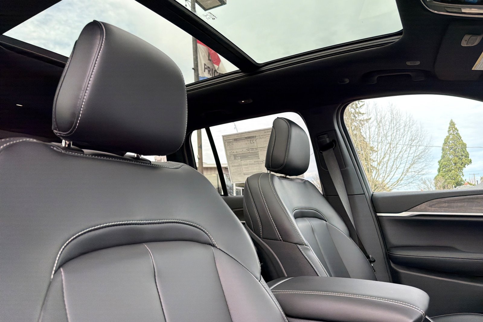 Used 2026 Steel Blue Jeep Limited image 15