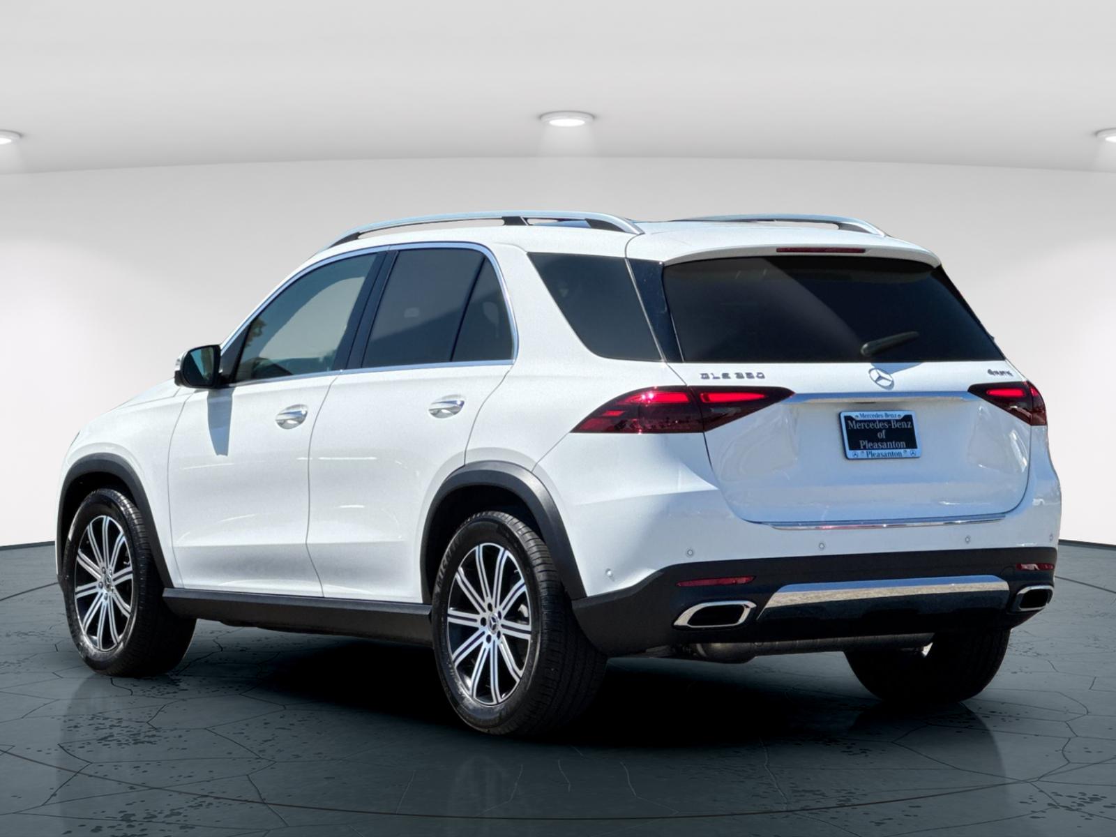 Certified Used 2026 Polar White Mercedes-Benz GLE 350 4D Sport Utility 4MATIC® image 5