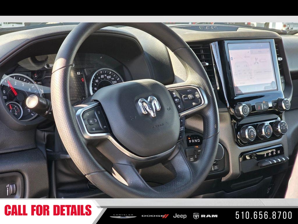 New 2026 Diamond Black Crystal Pearl-Coat Exterior Paint RAM Warlock image 18
