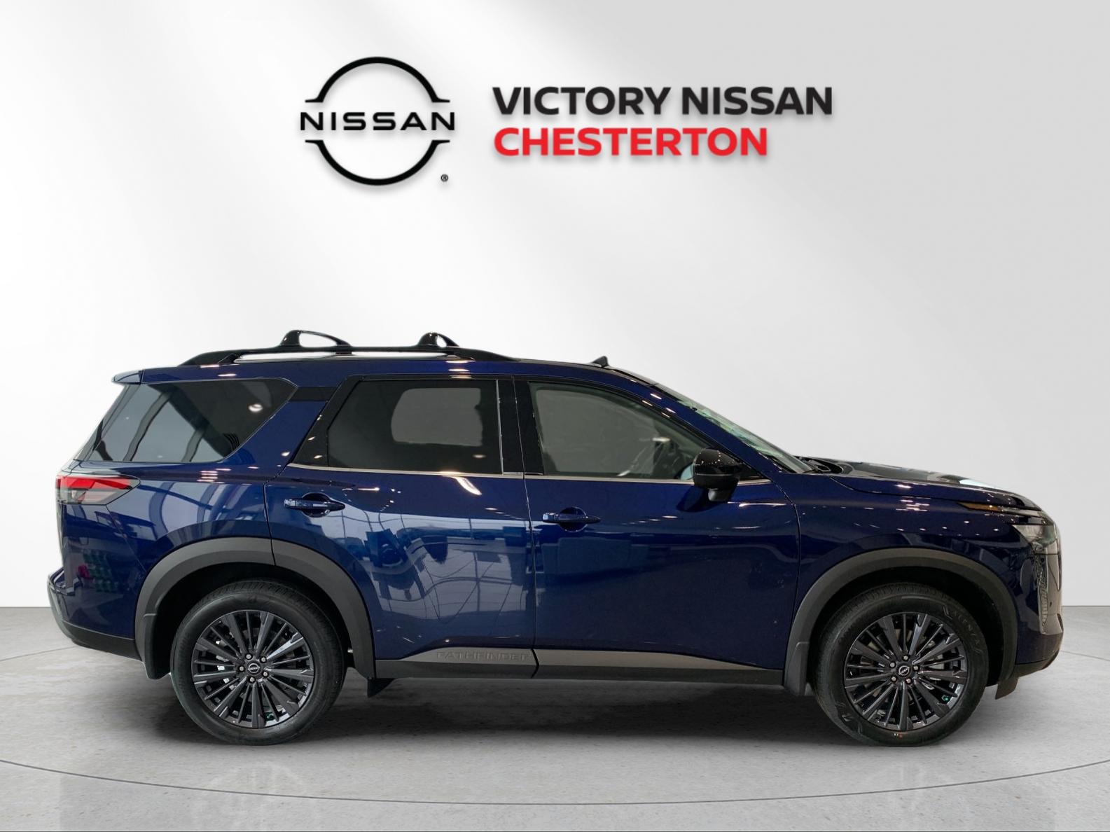 Used 2026 Blue Nissan SL image 6