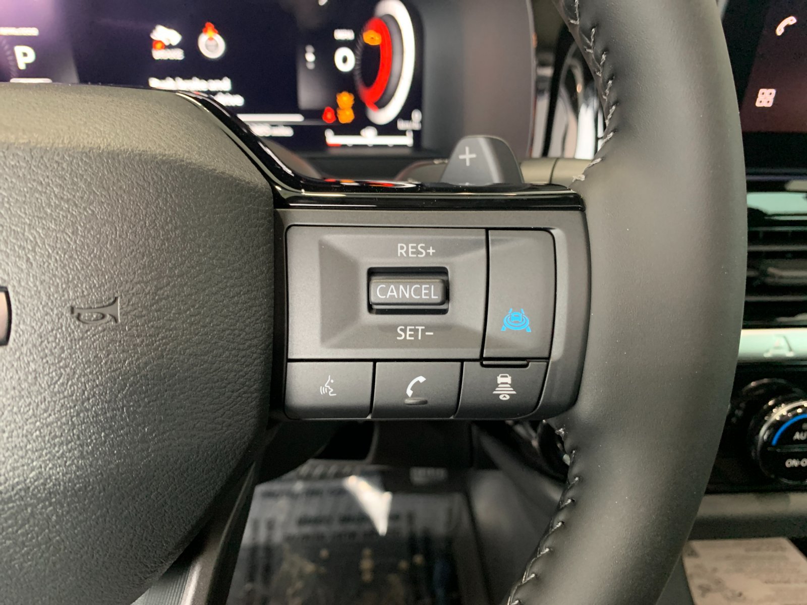 Used 2026 Blue Nissan SL image 28