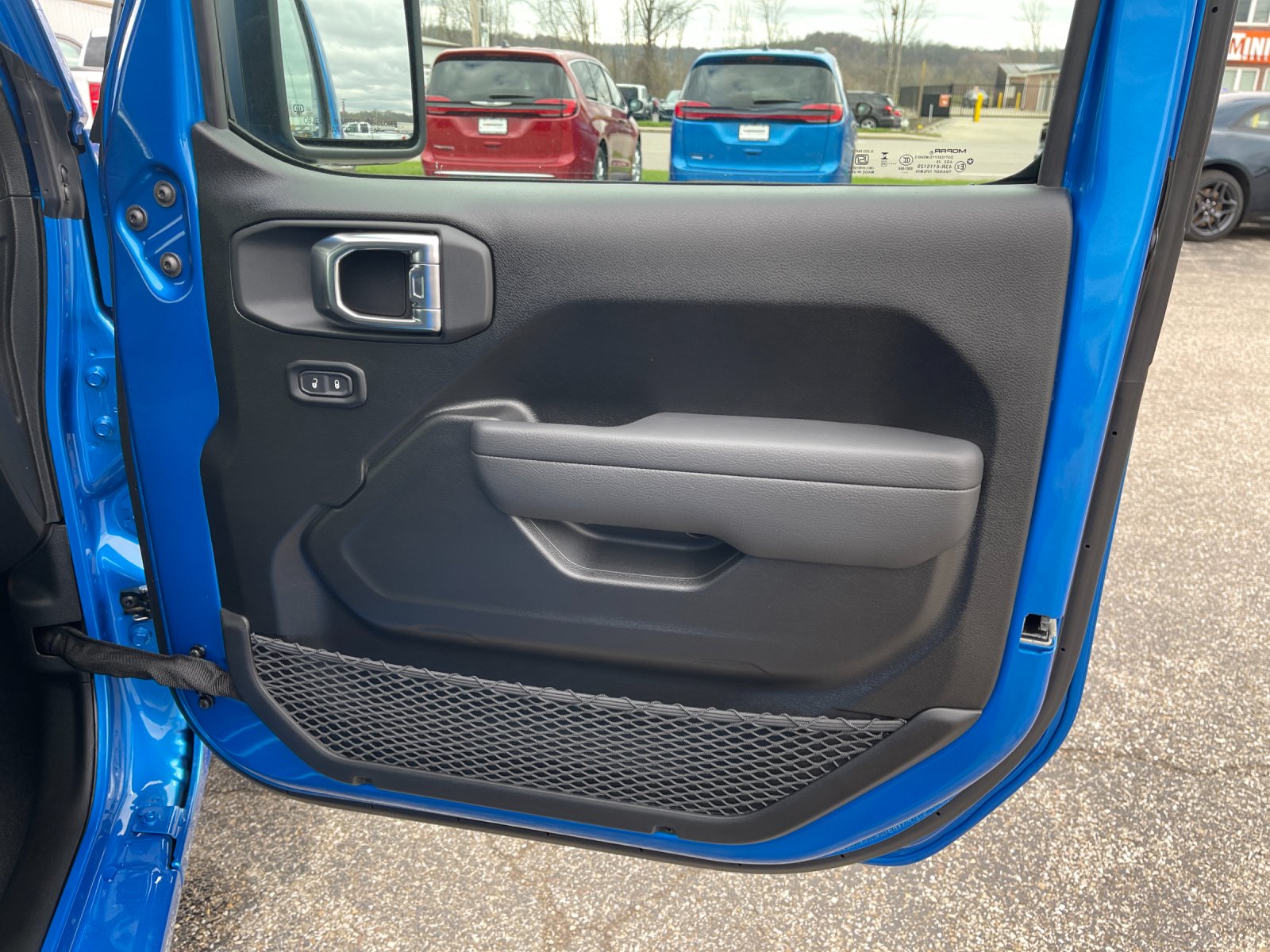 New 2026 Hydro Blue Pearlcoat Jeep Sport S image 18