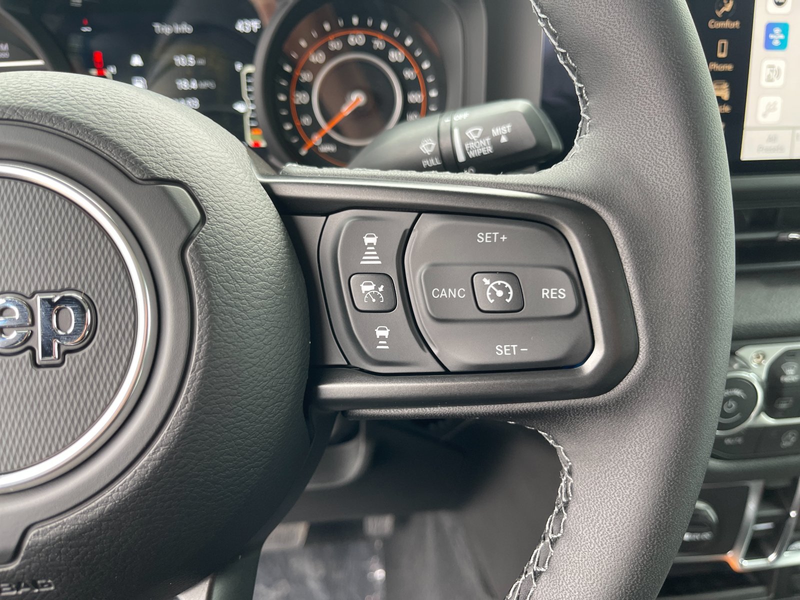 New 2026 Hydro Blue Pearlcoat Jeep Sport S image 26