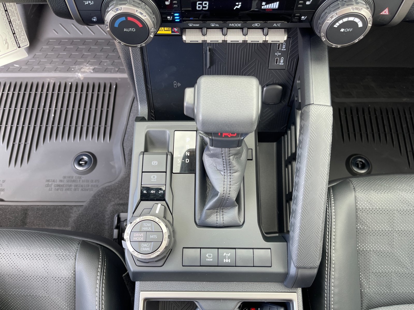 2026 Toyota 4Runner TRD Off-Road - Photo 25