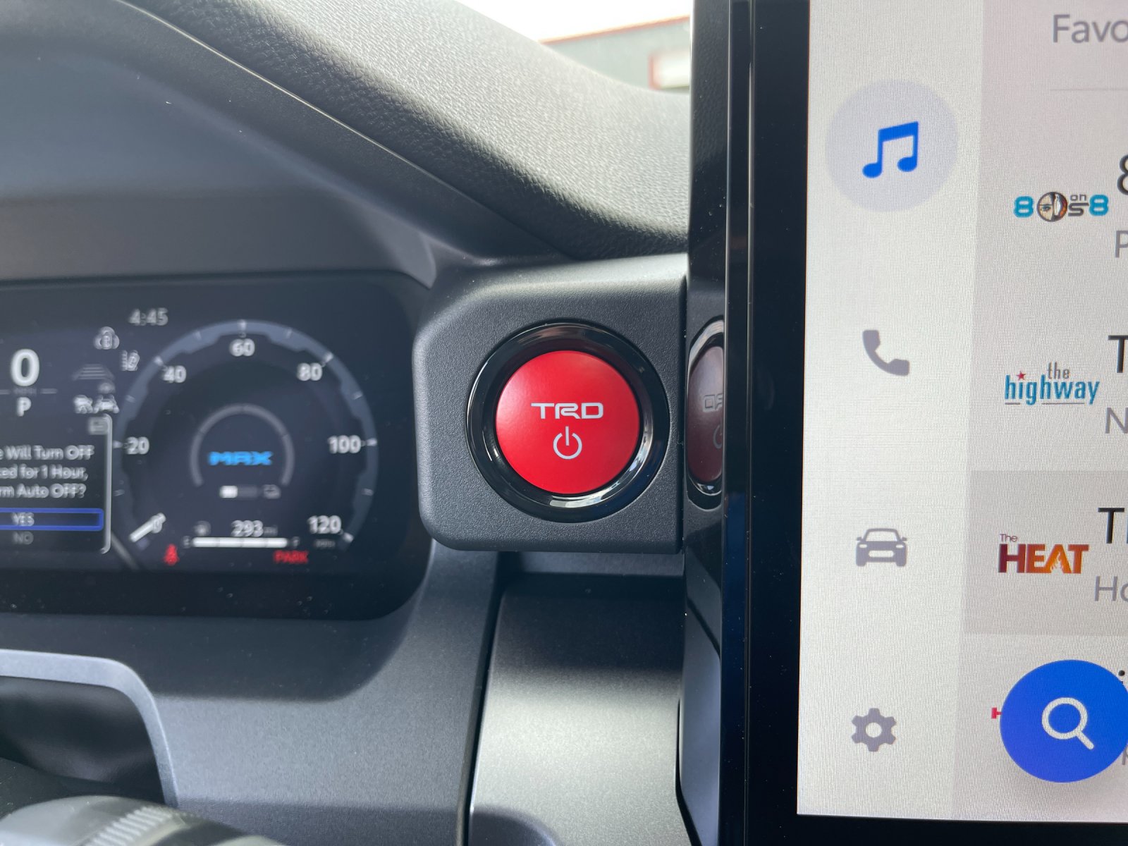 2026 Toyota 4Runner TRD Off-Road - Photo 26