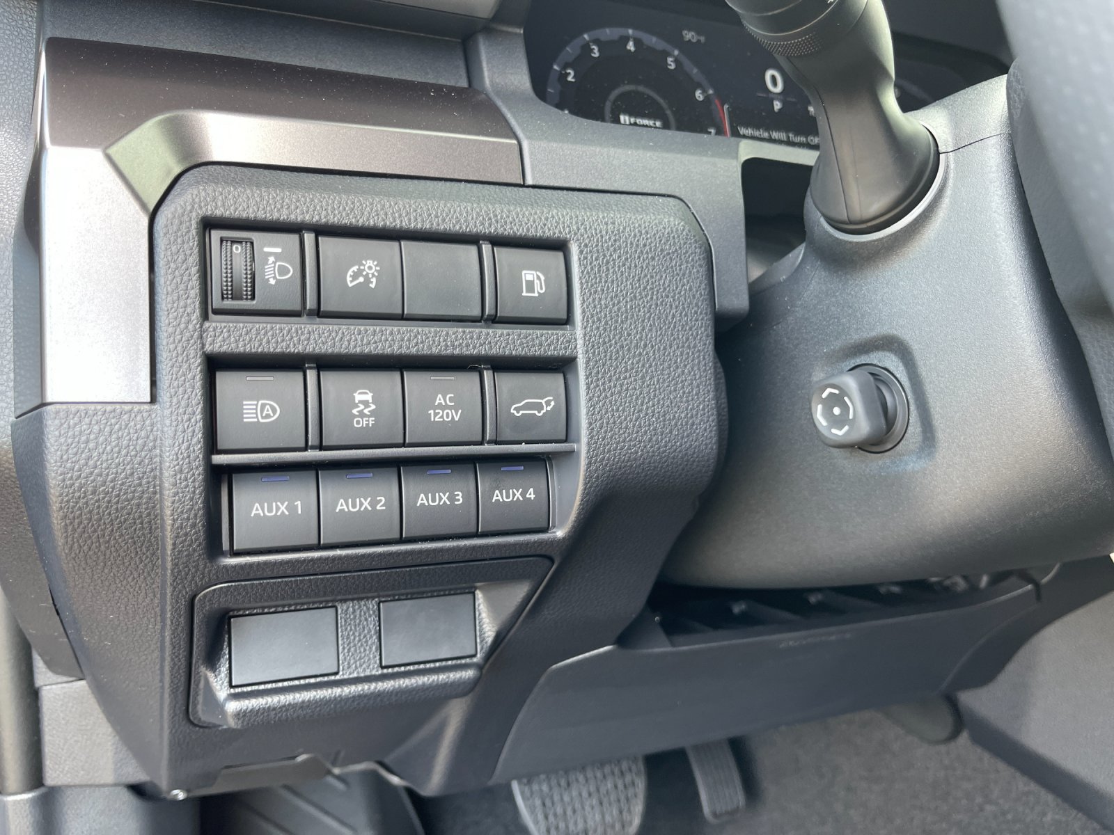 2026 Toyota 4Runner TRD Off-Road - Photo 32