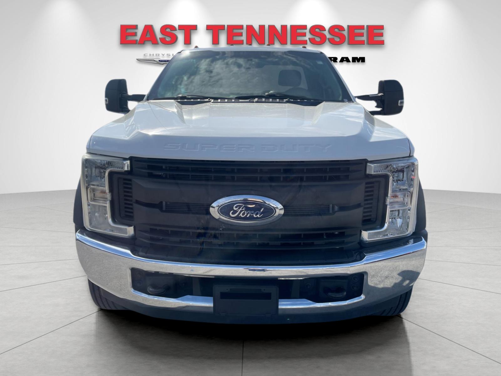 Used 2018 White Ford XL image 9