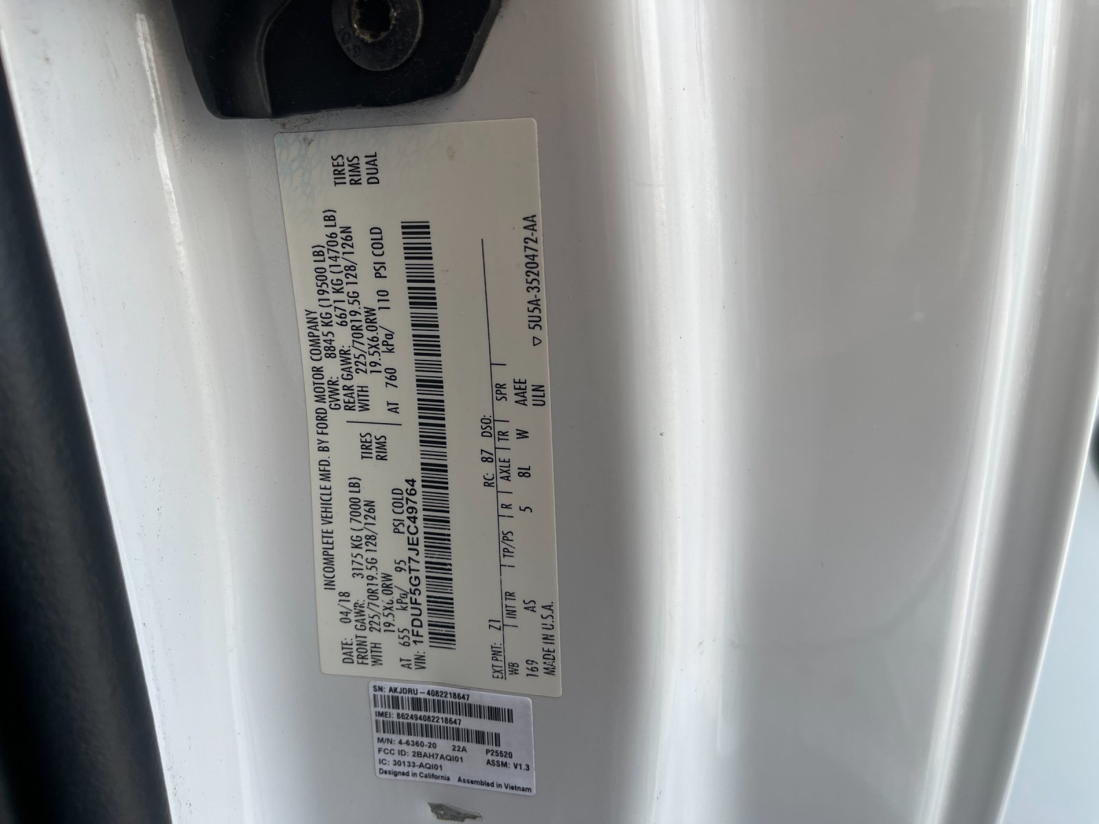 Used 2018 White Ford XL image 31
