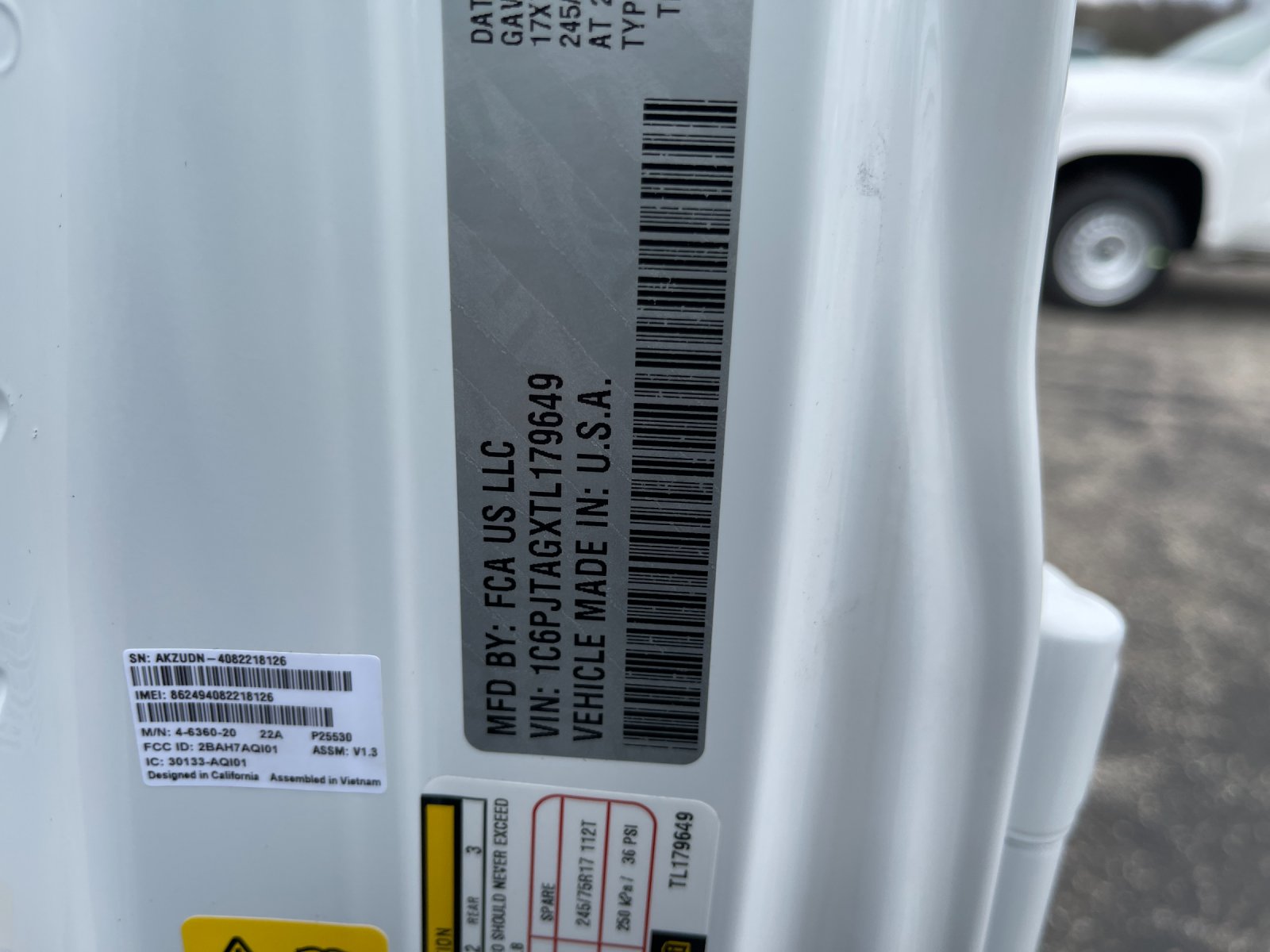 New 2026 Bright White Clearcoat Jeep Sport S image 31