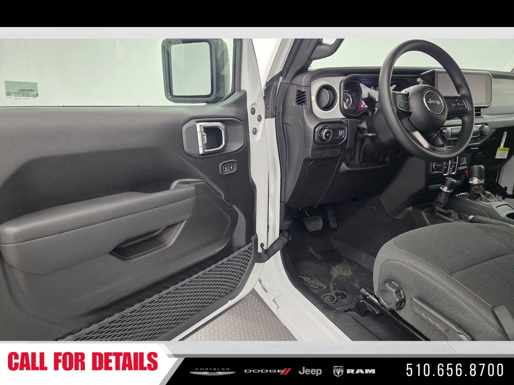 New 2026 Bright White Clear-Coat Exterior Paint Jeep Sport image 15