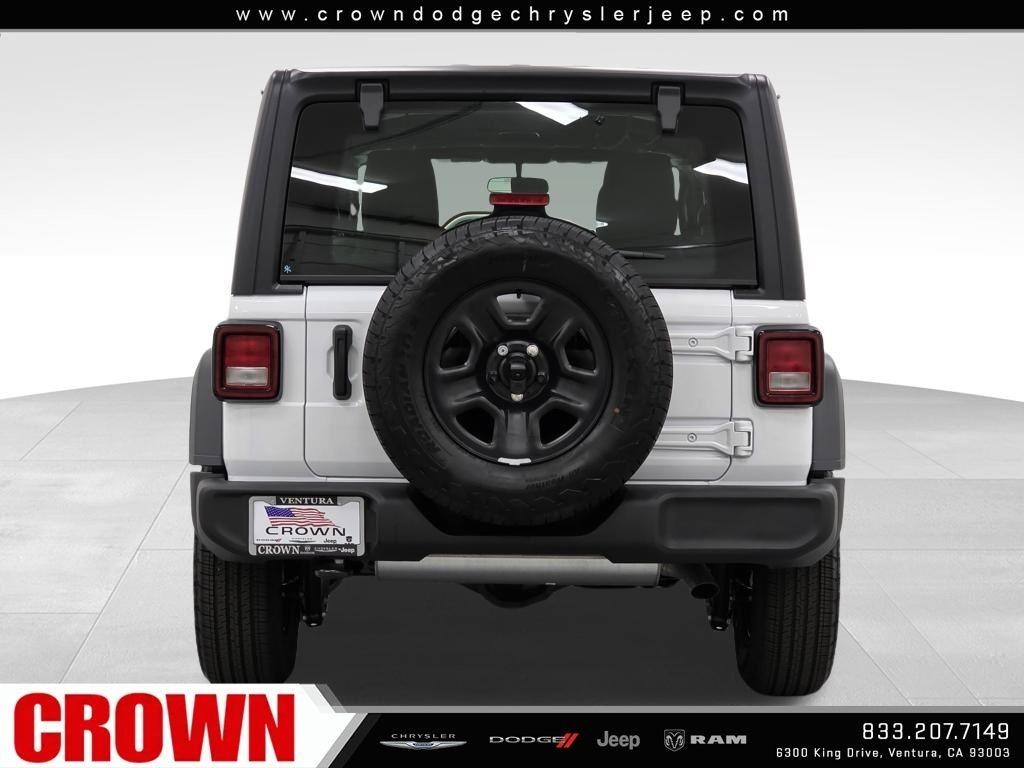 New 2026 Bright White Clear-Coat Exterior Paint Jeep Sport image 29