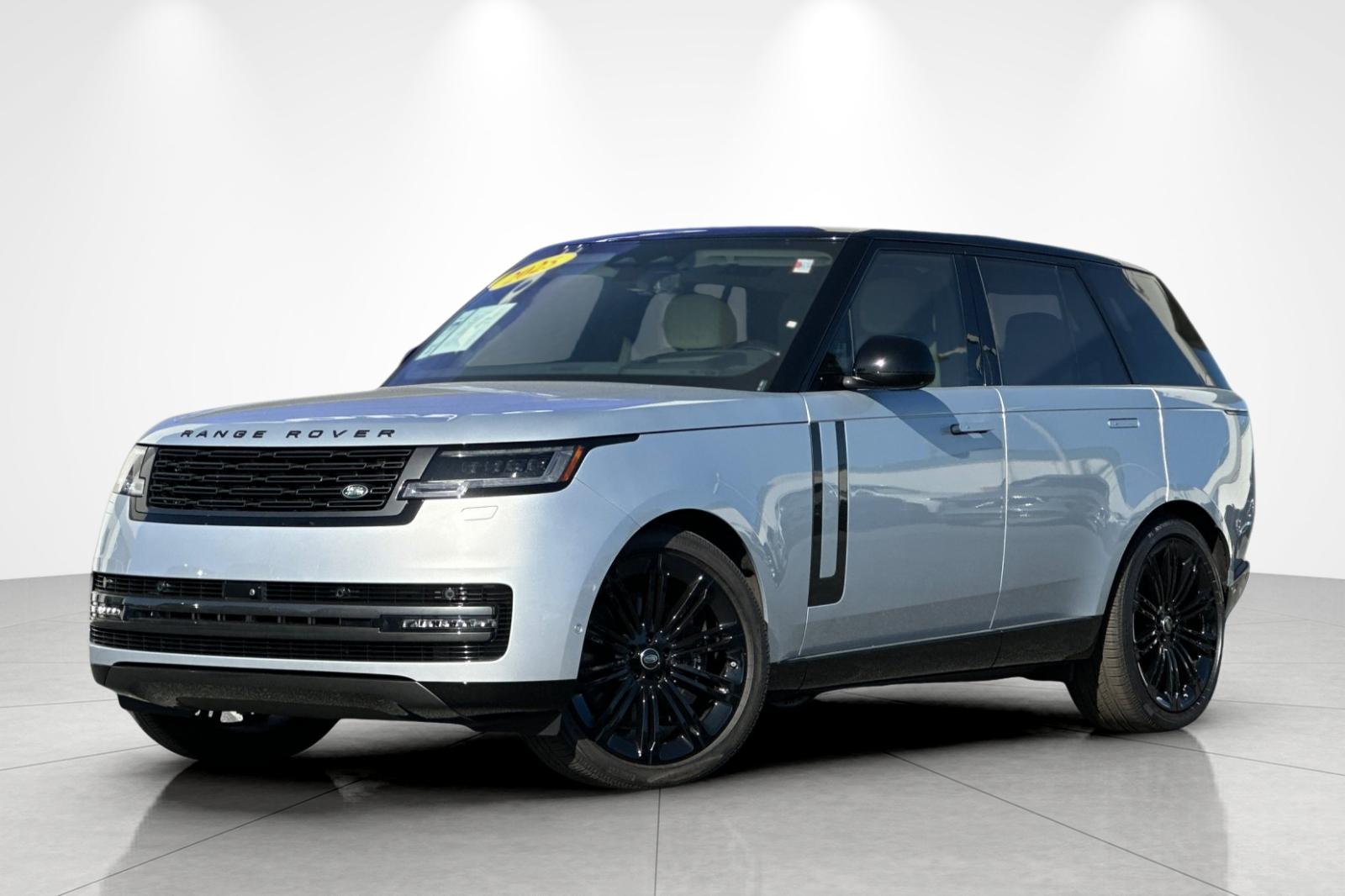 2025 Land Rover Range Rover SE