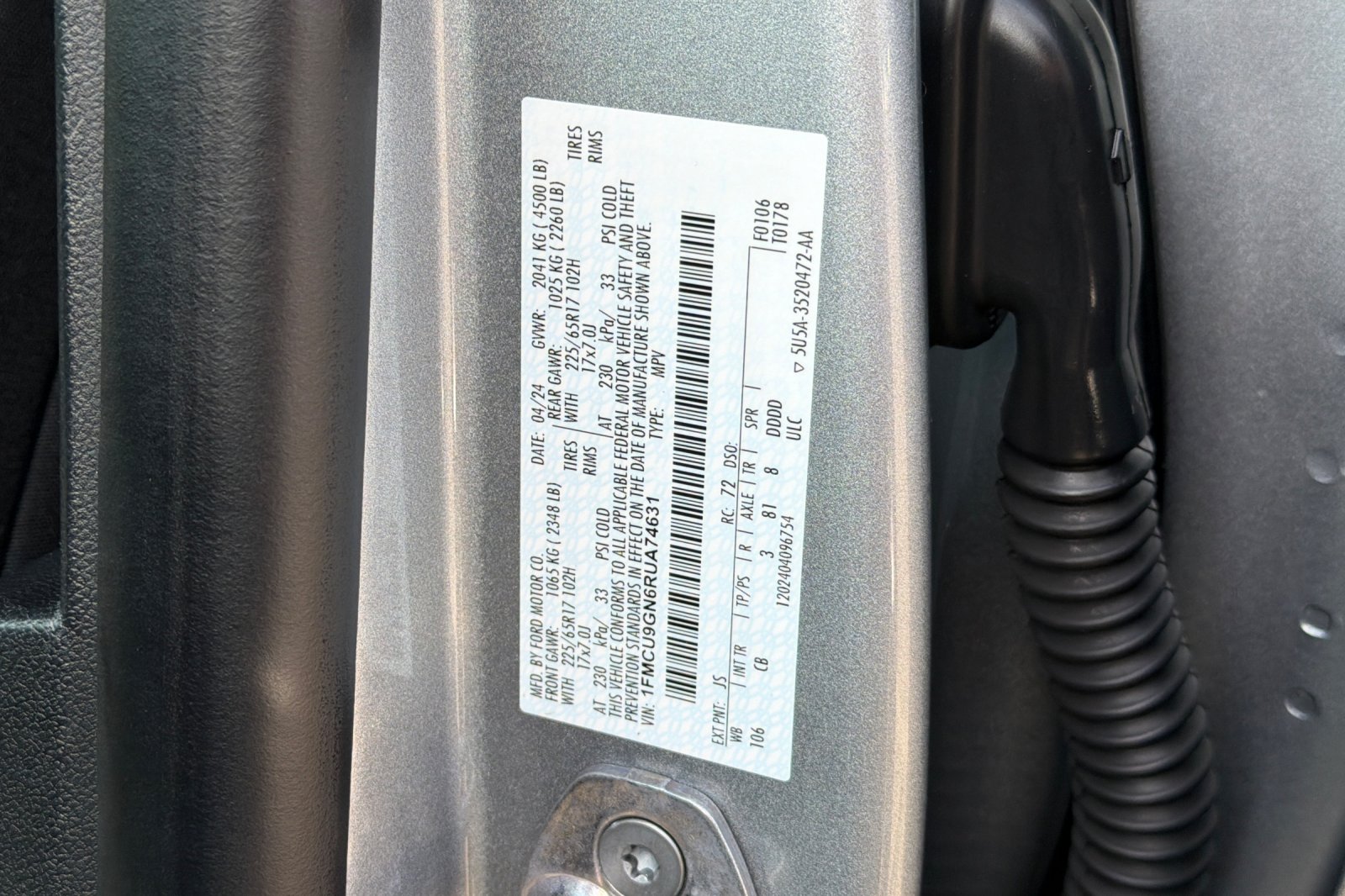 Used 2024 Silver Ford Active image 29