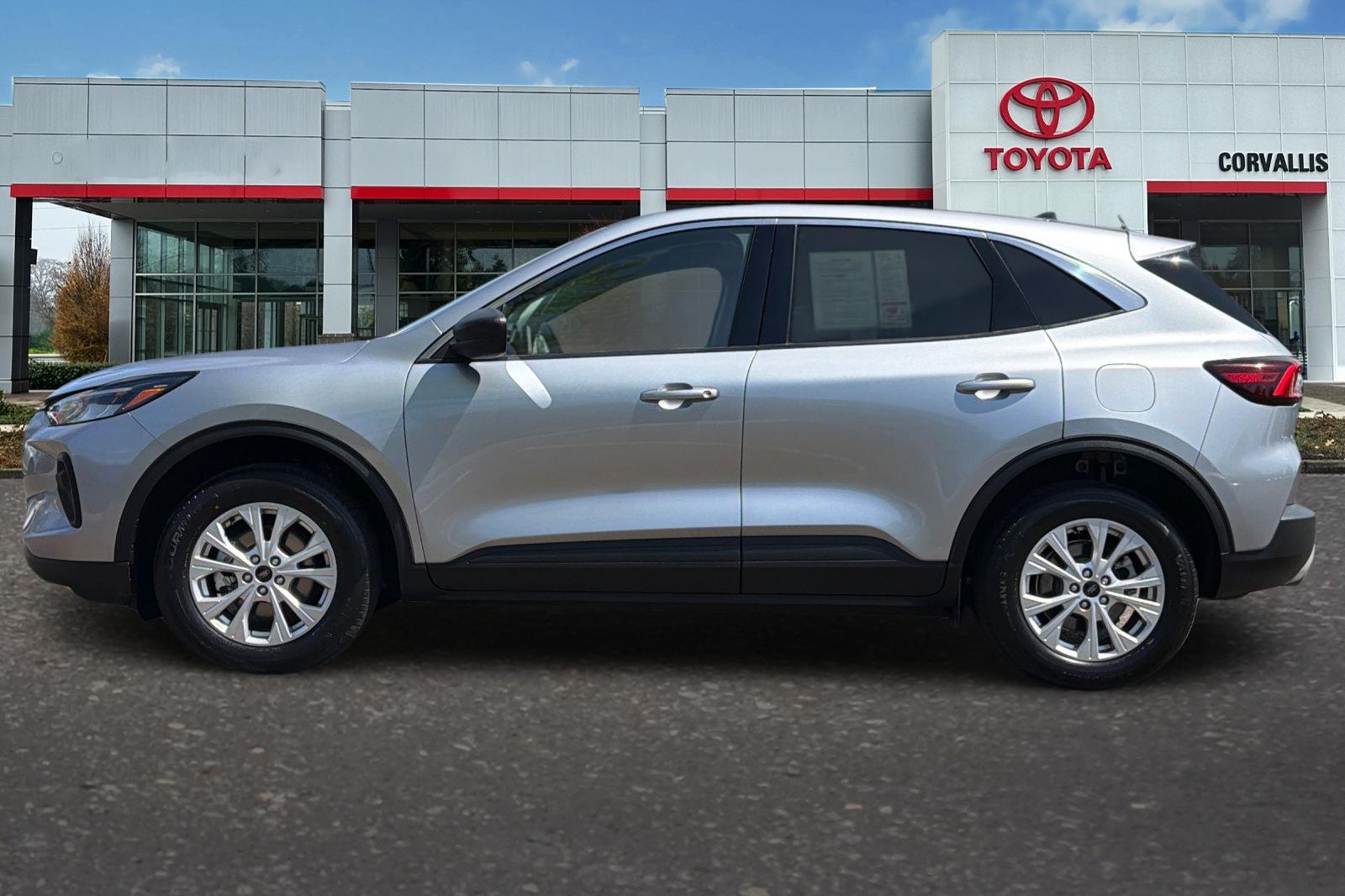 Used 2024 Silver Ford Active image 7
