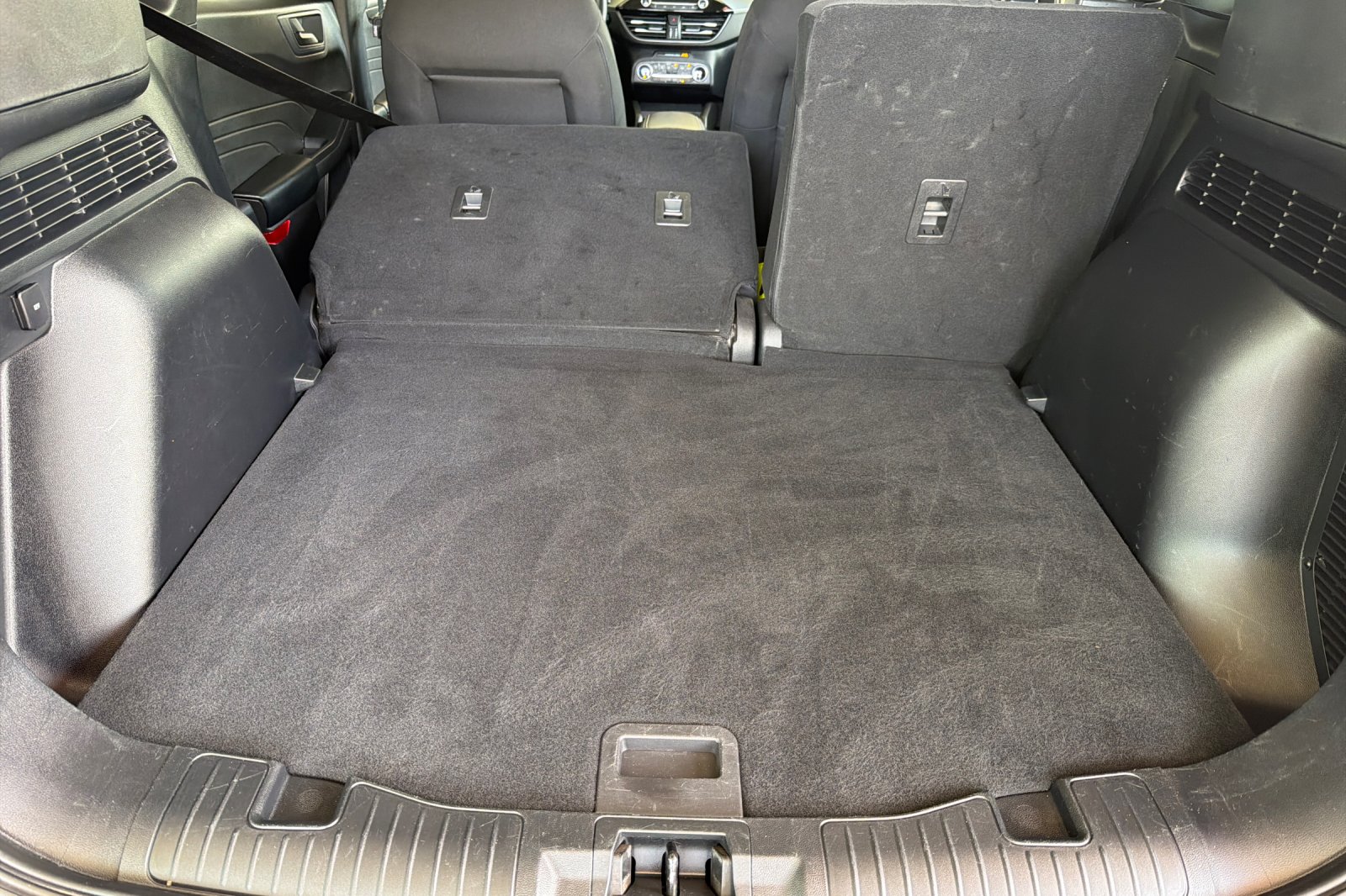 Used 2024 Silver Ford Active image 15