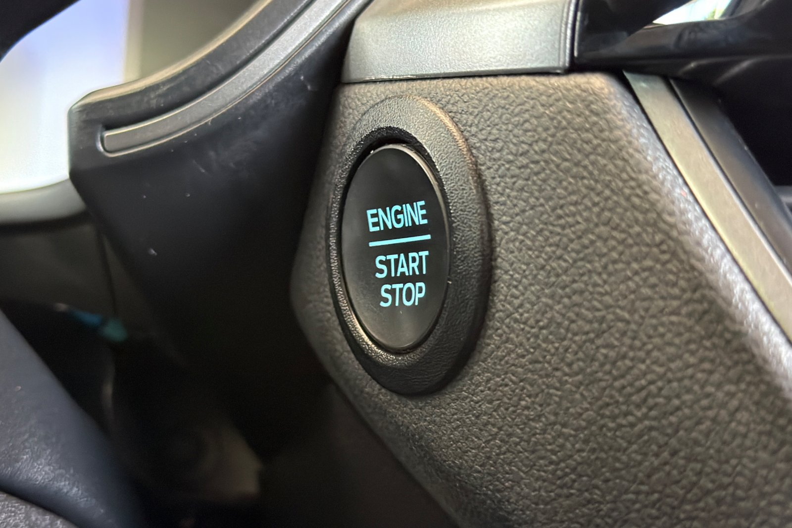 Used 2024 Silver Ford Active image 22