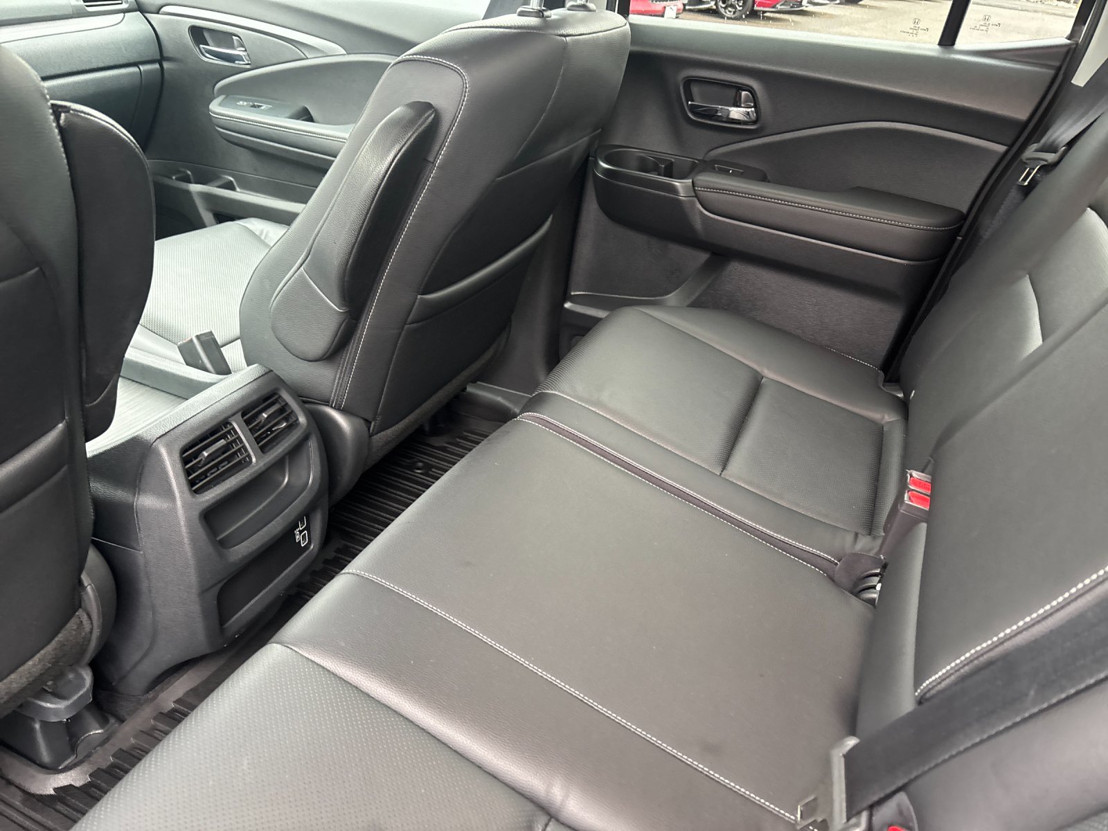 Used 2023 Platinum White Pearl Honda AWD RTL-E image 13
