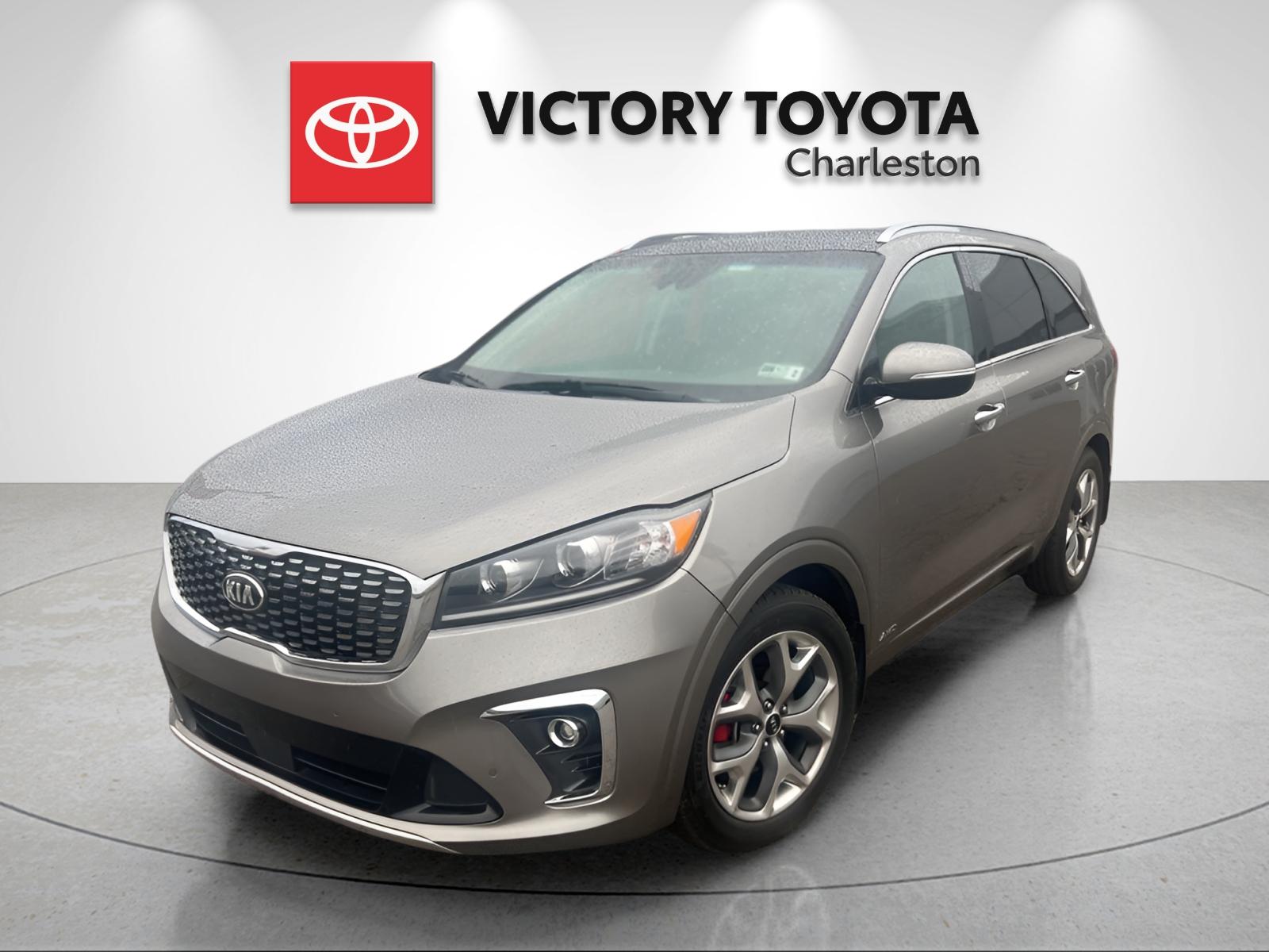 Used 2019 Kia Sorento SX with VIN 5XYPKDA5XKG545629 for sale in Charleston, WV