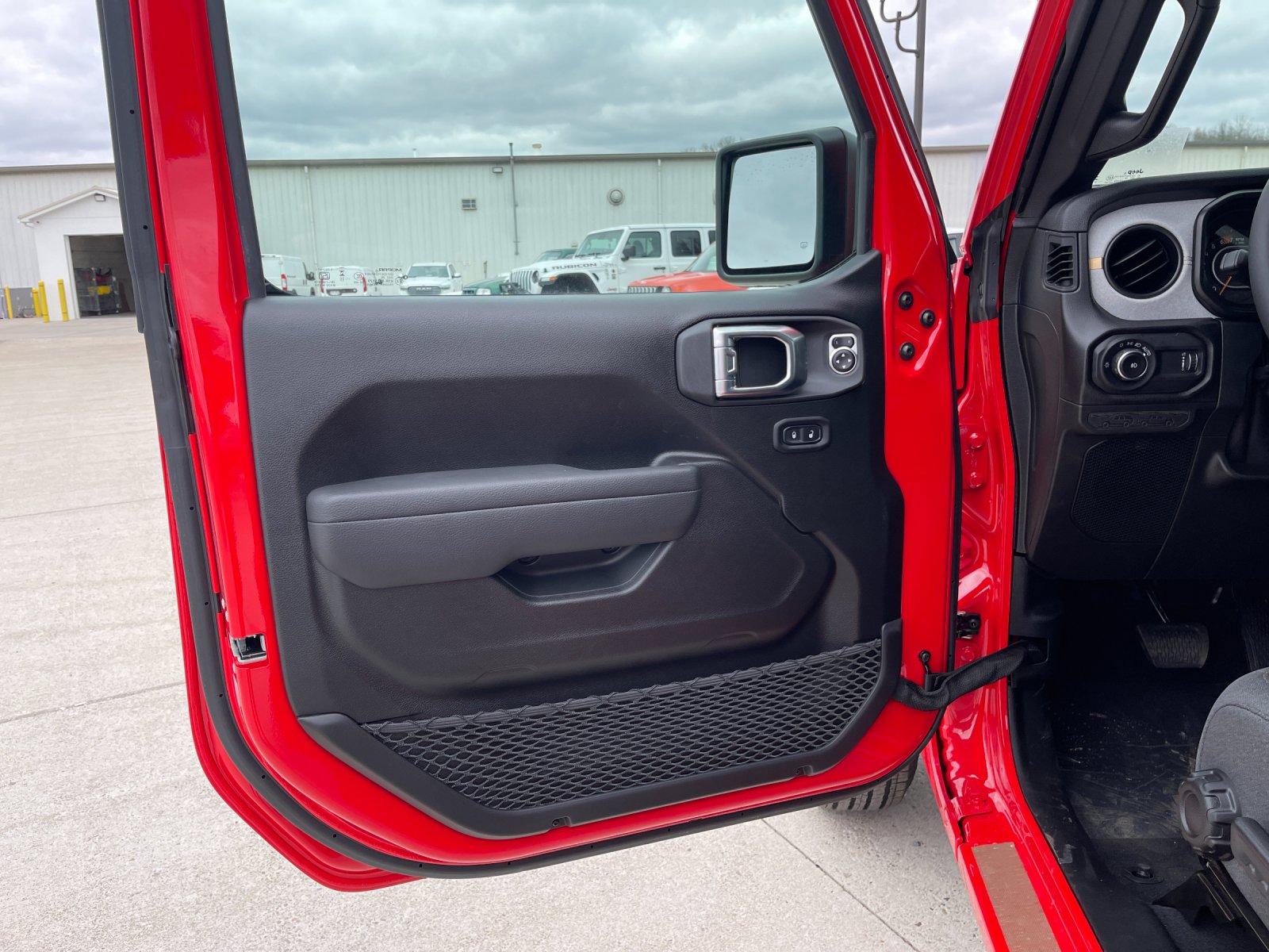 New 2026 Firecracker Red Clearcoat Jeep Sport S image 11