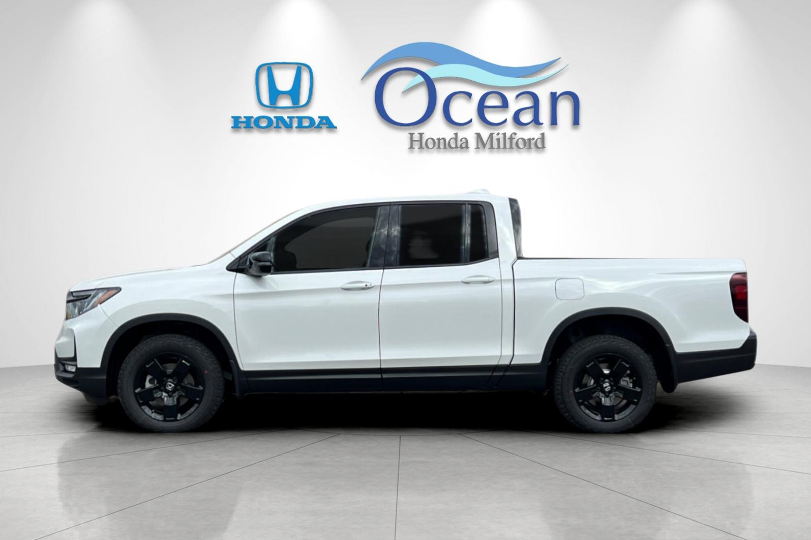 New 2026 Platinum White Pearl Honda Black Edition image 2