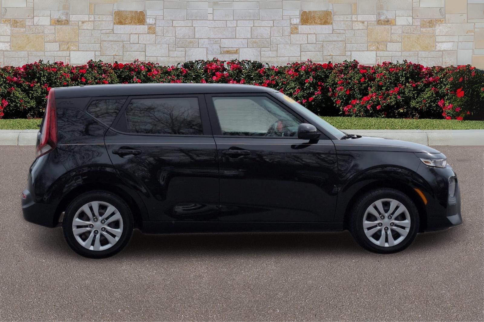 Used 2020 Kia Soul LX with VIN KNDJ23AU1L7703507 for sale in Crossville, TN