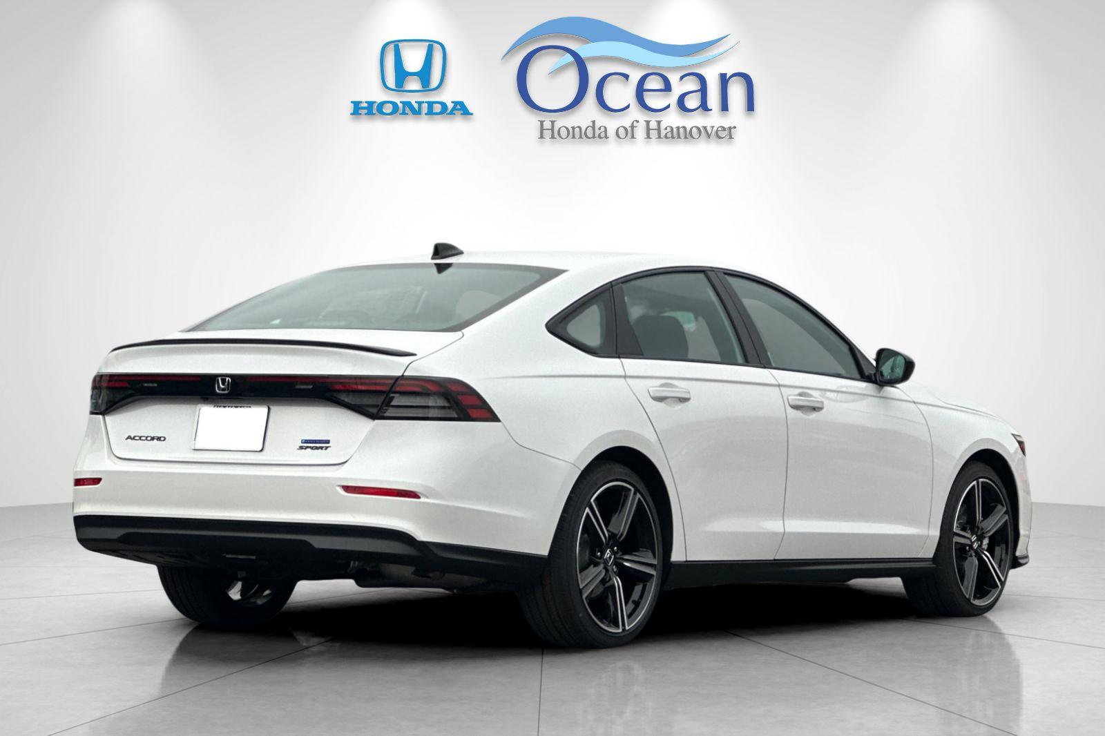 New 2026 Platinum White Pearl Honda Sport image 5