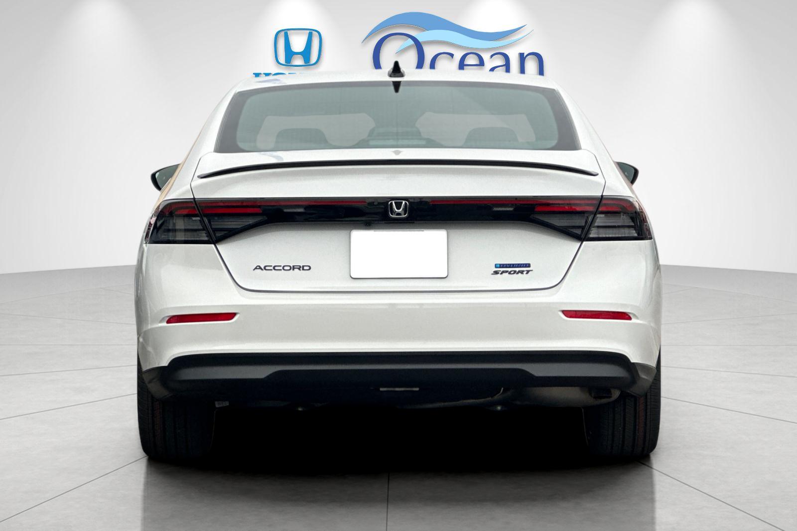 New 2026 Platinum White Pearl Honda Sport image 4