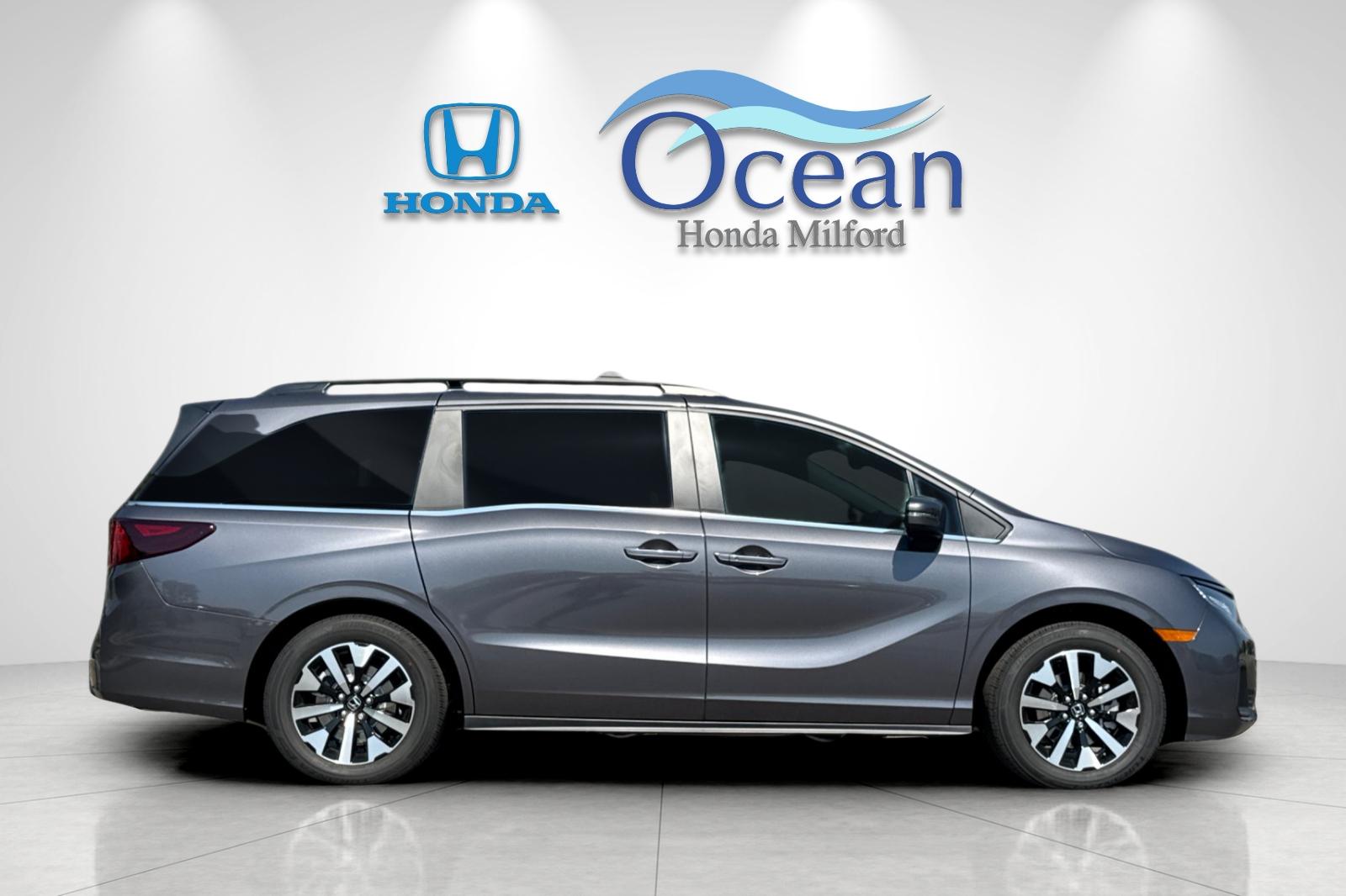 New 2026 Modern Steel Metallic Honda EX-L image 6