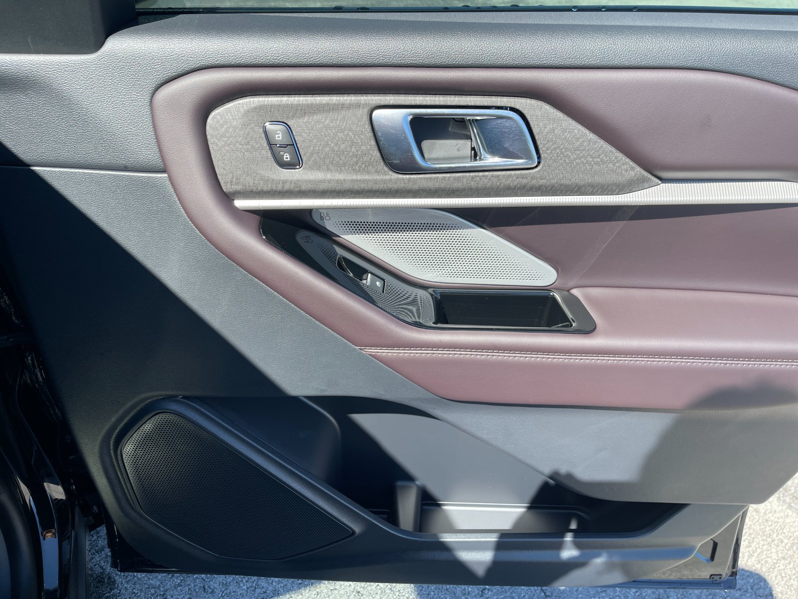 New 2026 Agate Black Metallic Ford Platinum™ image 19