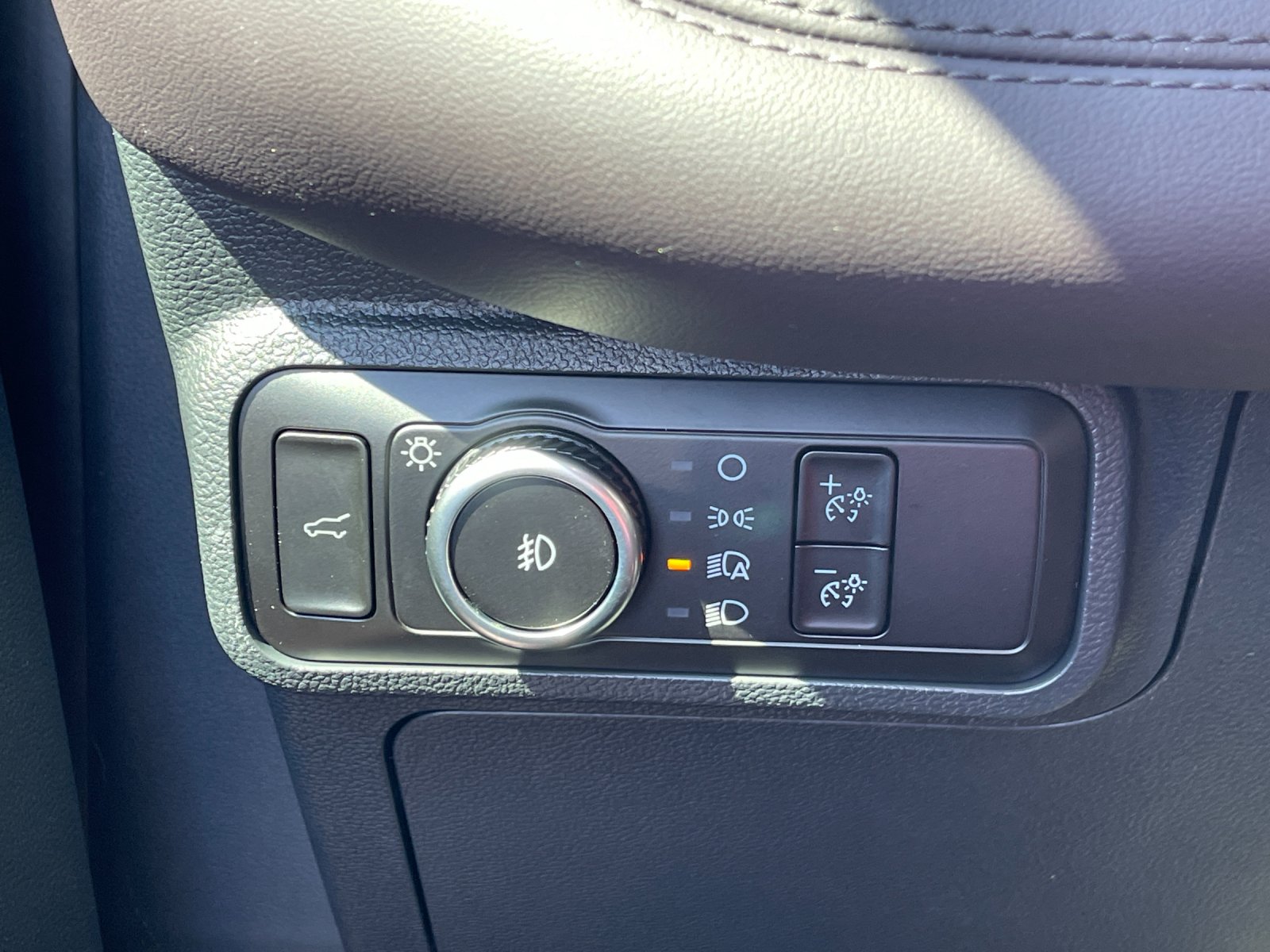 New 2026 Agate Black Metallic Ford Platinum™ image 30
