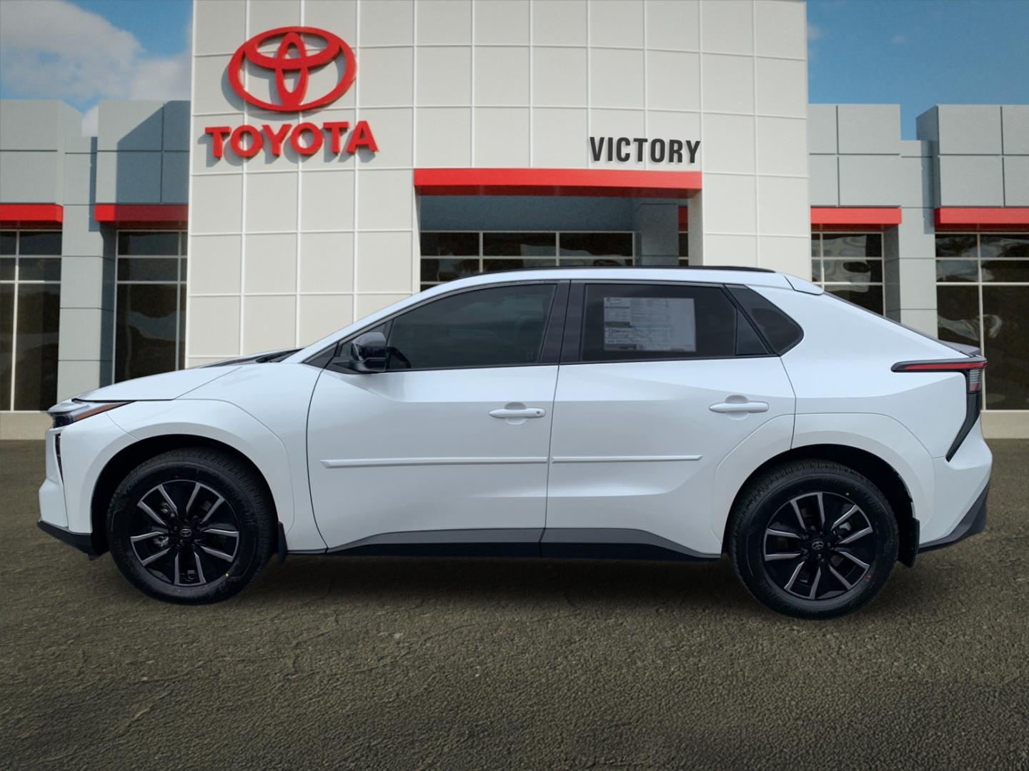 2026 Toyota bZ XLE - Photo 6
