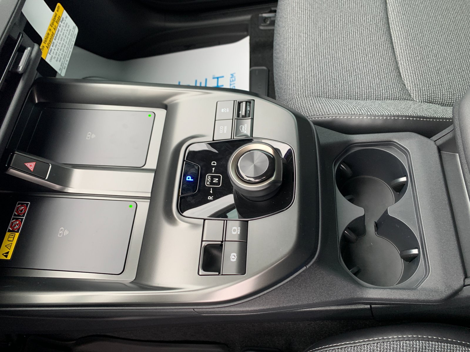 2026 Toyota bZ XLE - Photo 23