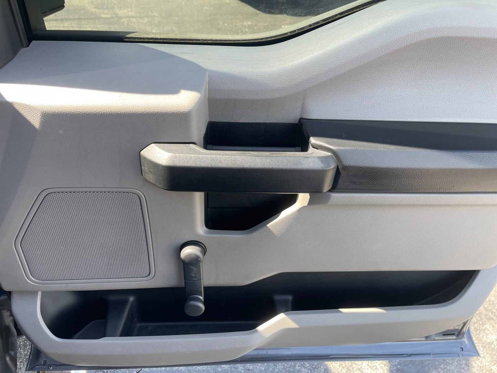 Used 2021 Gray Ford XL image 17