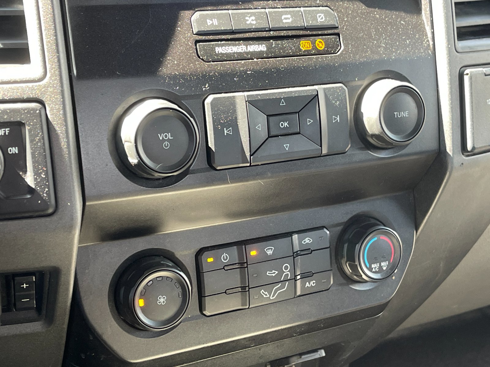Used 2021 Gray Ford XL image 20
