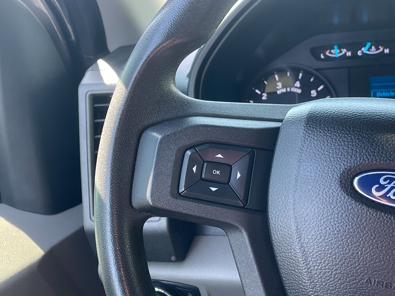 Used 2021 Gray Ford XL image 23