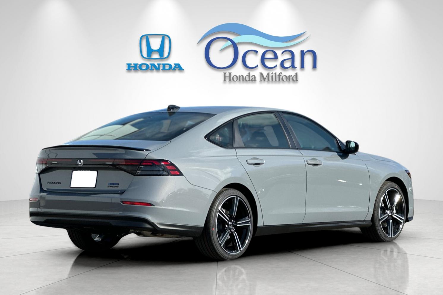 New 2026 Urban Gray Pearl Honda Sport image 5
