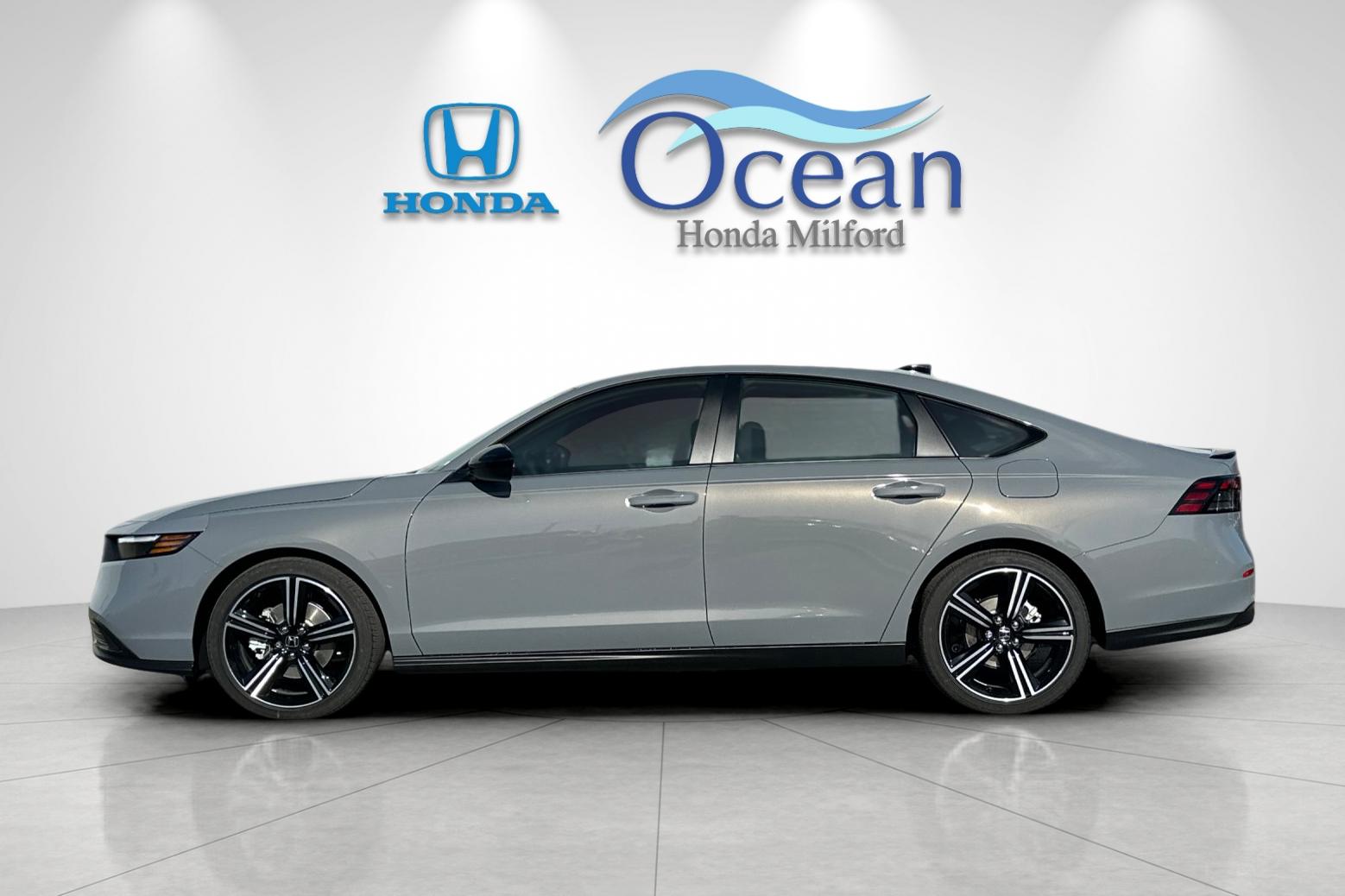 New 2026 Urban Gray Pearl Honda Sport image 2