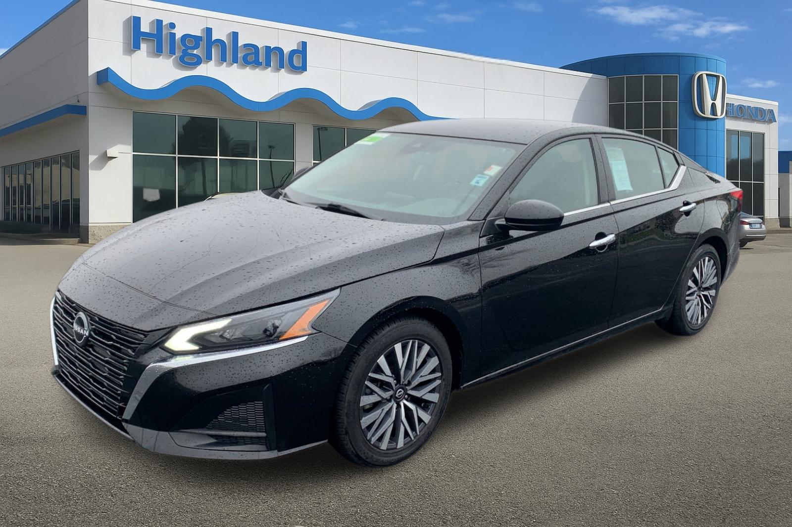 2023 Nissan Altima SV