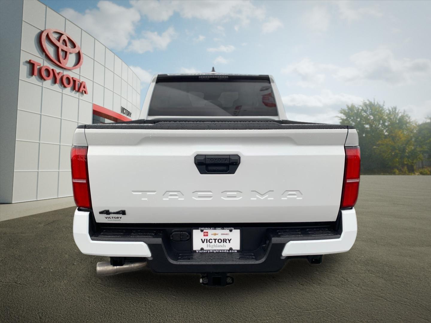 2026 Toyota Tacoma SR5 - Photo 4