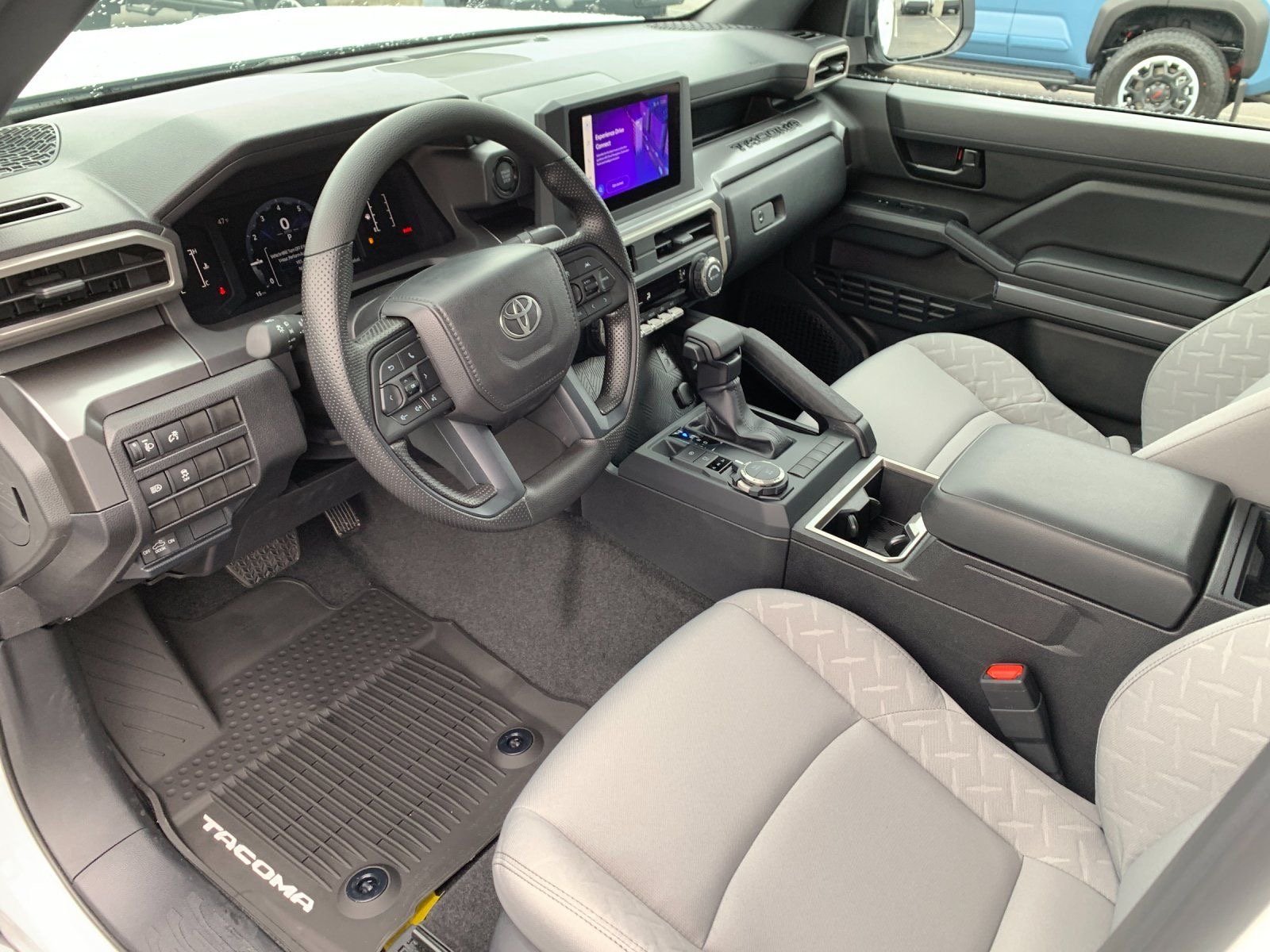 2026 Toyota Tacoma SR5 - Photo 10