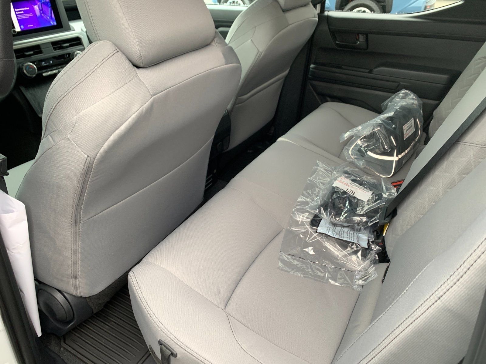 2026 Toyota Tacoma SR5 - Photo 13