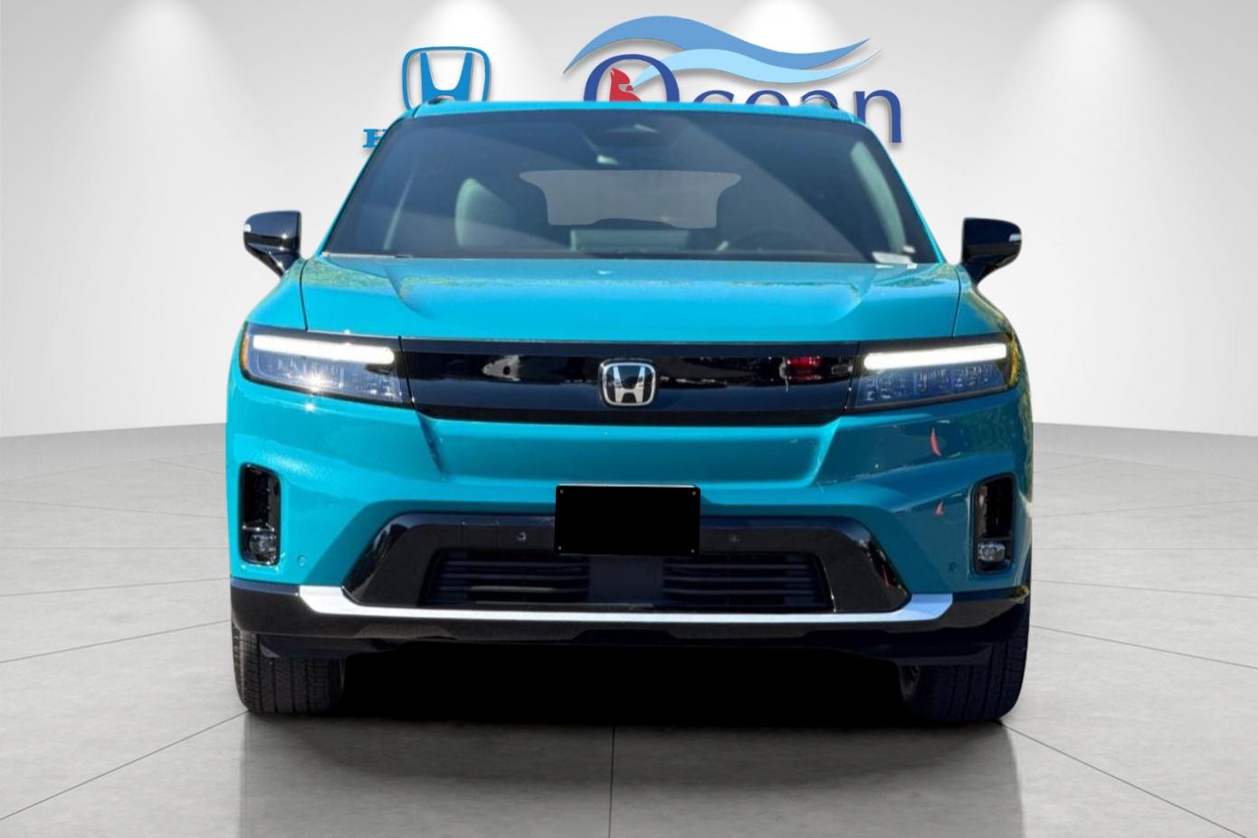 New 2026 North Shore Pearl Honda Touring image 8