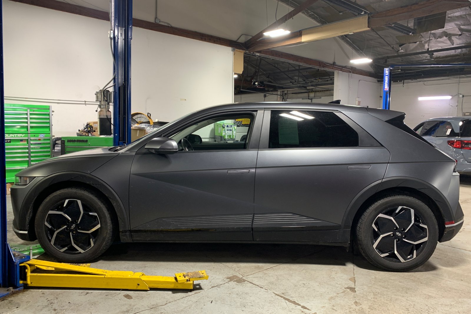 Used 2023 Hyundai IONIQ 5 SEL with VIN KM8KNDAF2PU156642 for sale in Chicago, IL