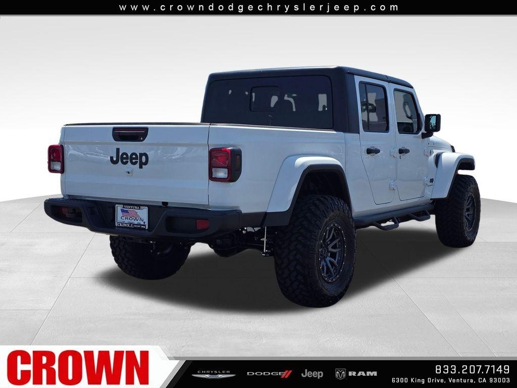 New 2026 Bright White Clear-Coat Exterior Paint Jeep Sport S image 28